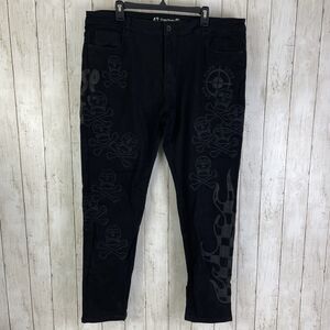 CRYSP Denim Men’s Jeans Size 42 X31 Black Skull Embroidery Stretch